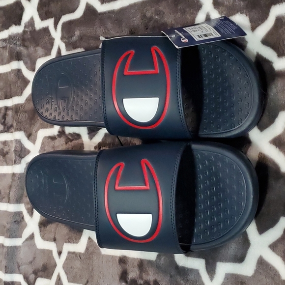 CHAMPION SLIPPERS NWT - Picture 1 of 6